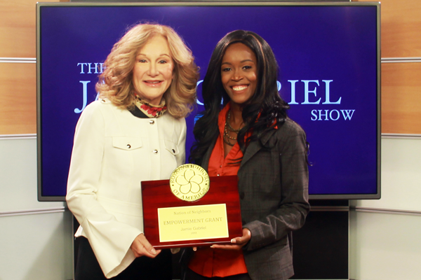 Photo fo Cynthia Tidwell and Jamie Gabriel with award Photo fo Cynthia Tidwell and Jamie Gabriel with award
